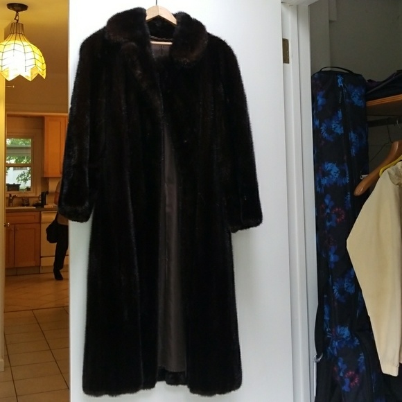 Genuine custom tailored mink fur coat - Picture 1 of 4